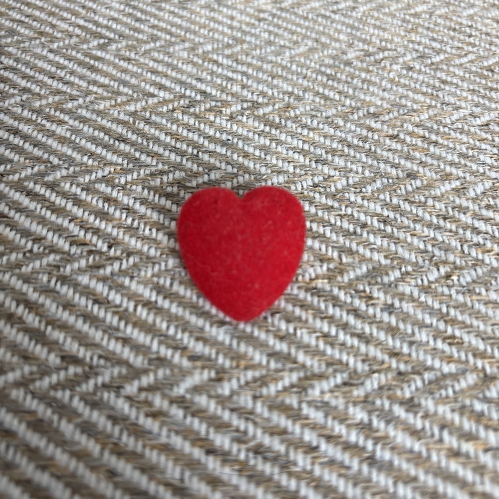 Hallmark PIN Valentines Vintage HEART Red VELVET Flocked 1984 Brooch